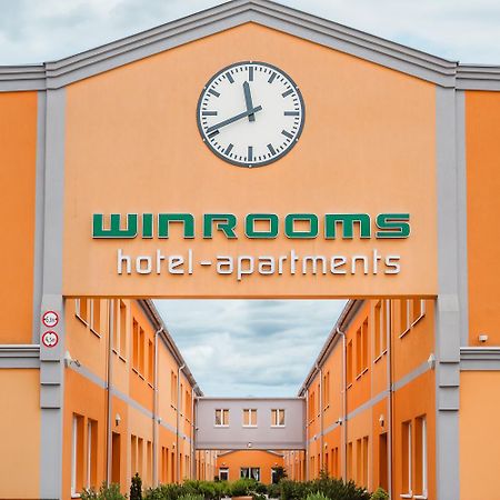 Winrooms "Hotel&Appartement" Βίνερ Νόιστατ Εξωτερικό φωτογραφία