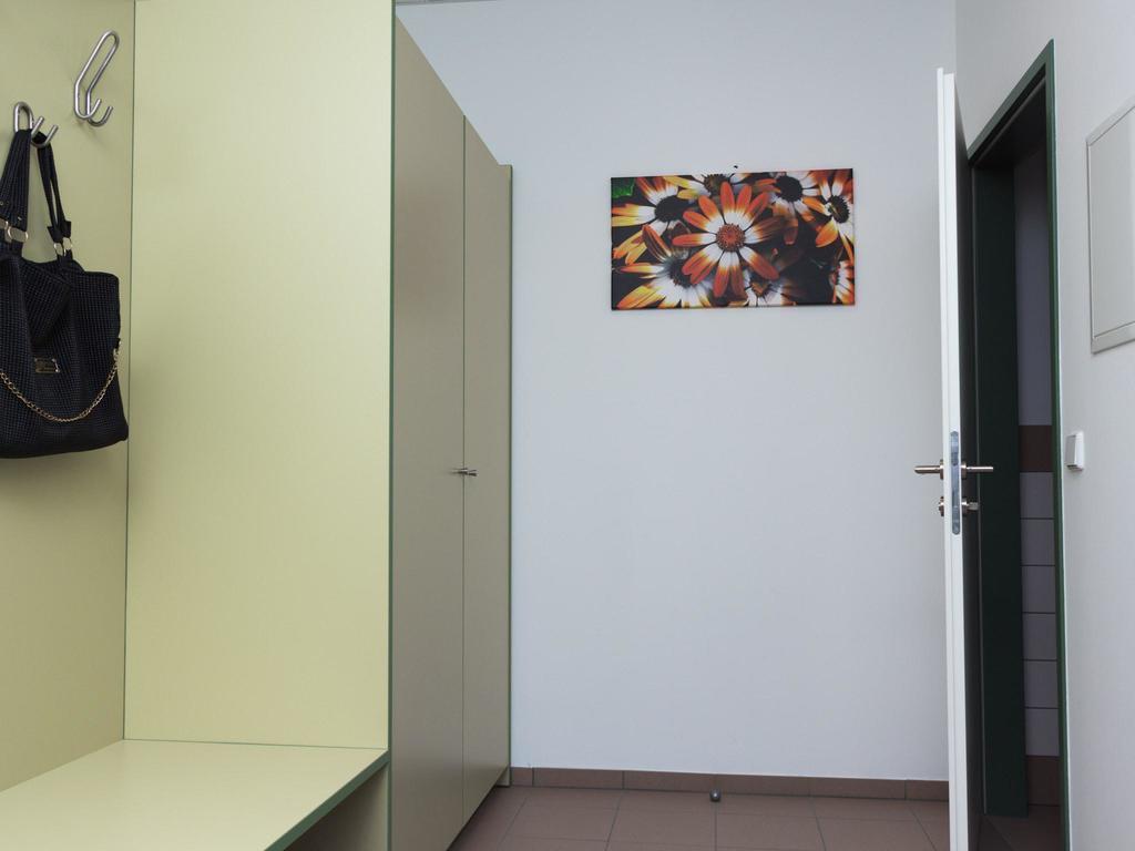 Winrooms "Hotel&Appartement" Βίνερ Νόιστατ Εξωτερικό φωτογραφία
