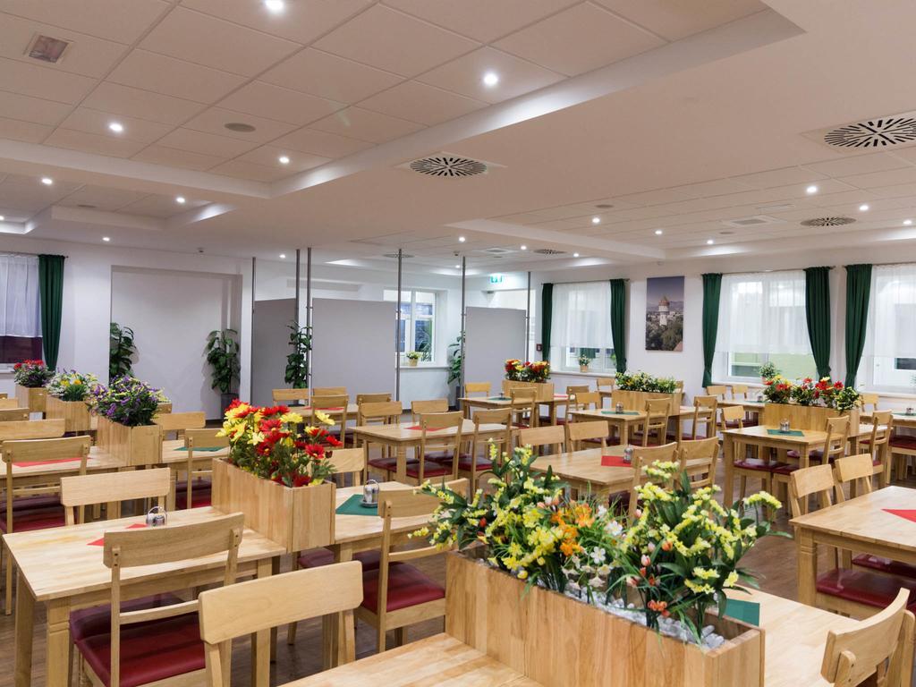 Winrooms "Hotel&Appartement" Βίνερ Νόιστατ Εξωτερικό φωτογραφία